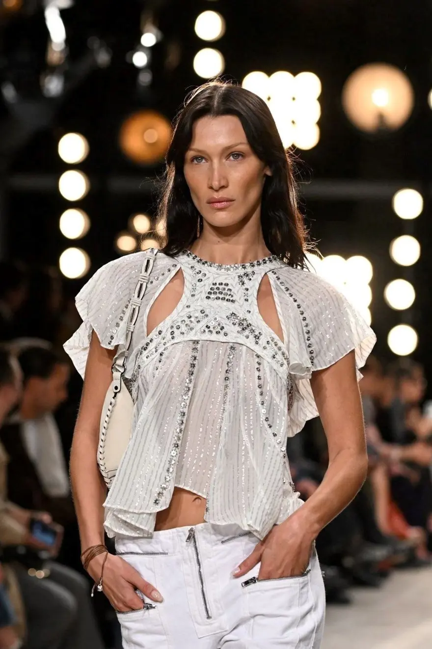 Sır gibi saklıyordu! Bella Hadid yeni sevgilisini ilk kez paylaştı 