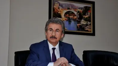 Uludağ Üniversitesi'nde Dekan Canbolat istifa edeceğini açıkladı