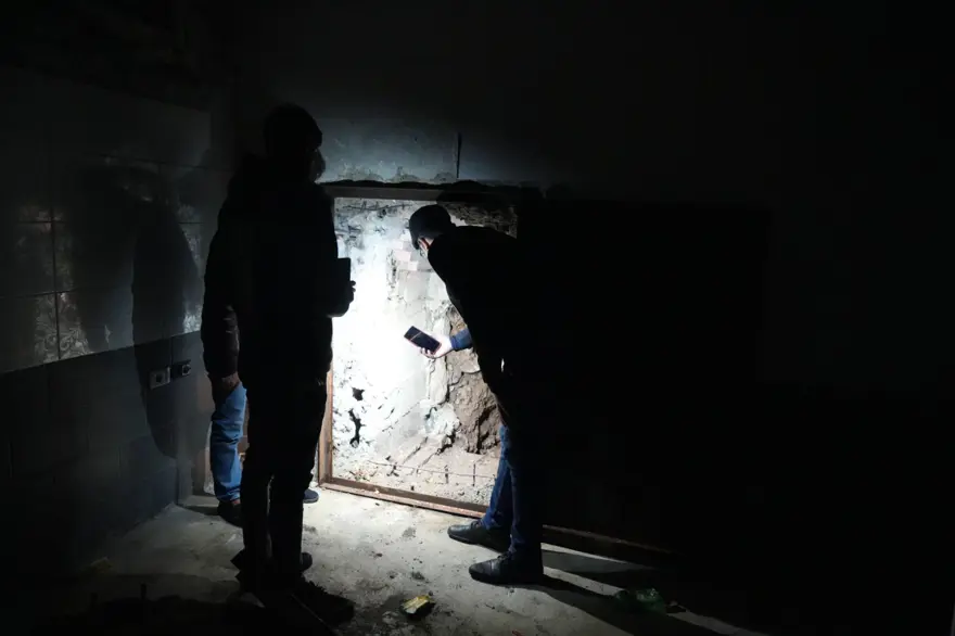 HASTANE ALTINDAN DA ÇIKTI 1