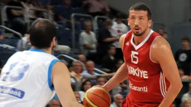 '12 Dev Adam' Yunanistan'a direnemedi