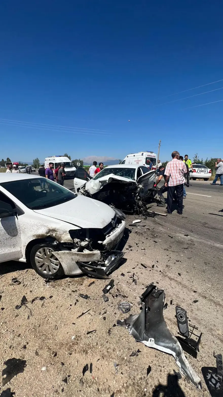 Isparta’da 4 aracın karıştığı zincirleme kaza: 2’si çocuk, 9 yaralı 