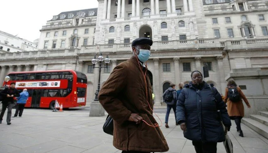 İngiltere resmen duyurdu: Tam aşılı kişilerin ne kadarıhayatını kaybediyor? En çok hangi grup tehlike altında? 7