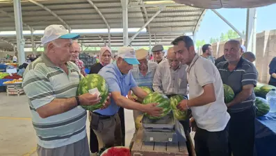 Kilosu 3 liradan satıldı, 2 saatte tükendi: Tezgah adeta akına uğradı
