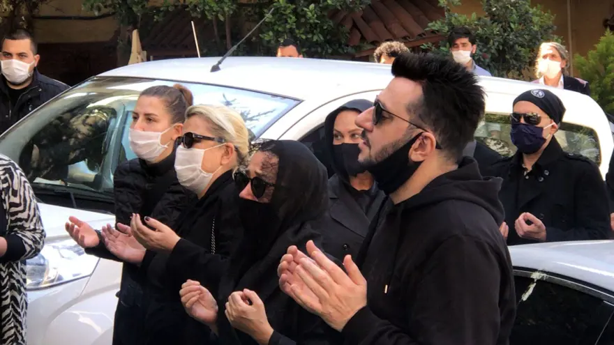 Ünlü modacı Nur Yerlitaş son yolculuğuna uğurlandı 14