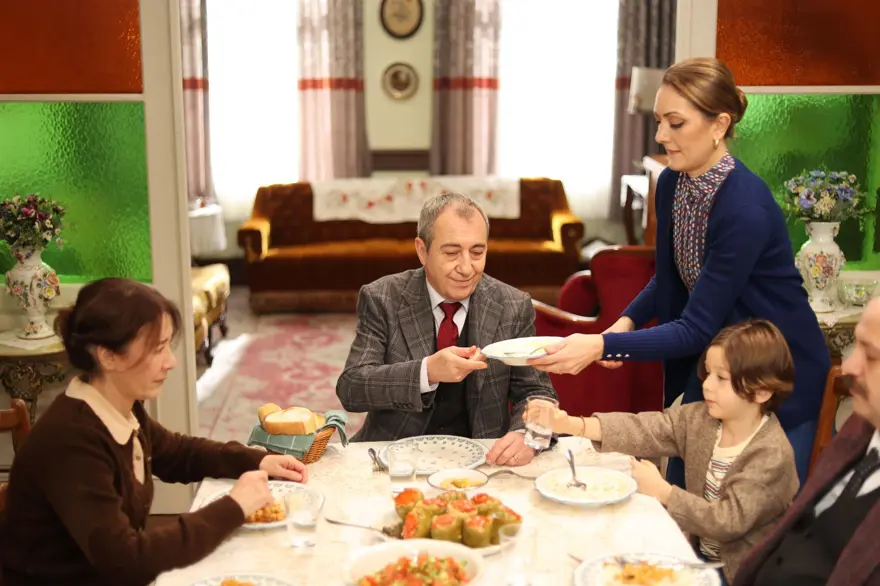 Sen Ağlama İstanbul yeni bölümüyle ekranlara gelecek: Saldırının arkasındaki isim kim? 3