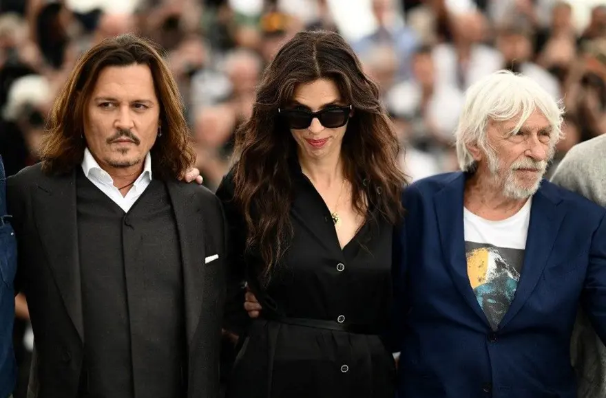 Johnny Depp: İnsan birçok kez dibi görebilir 4