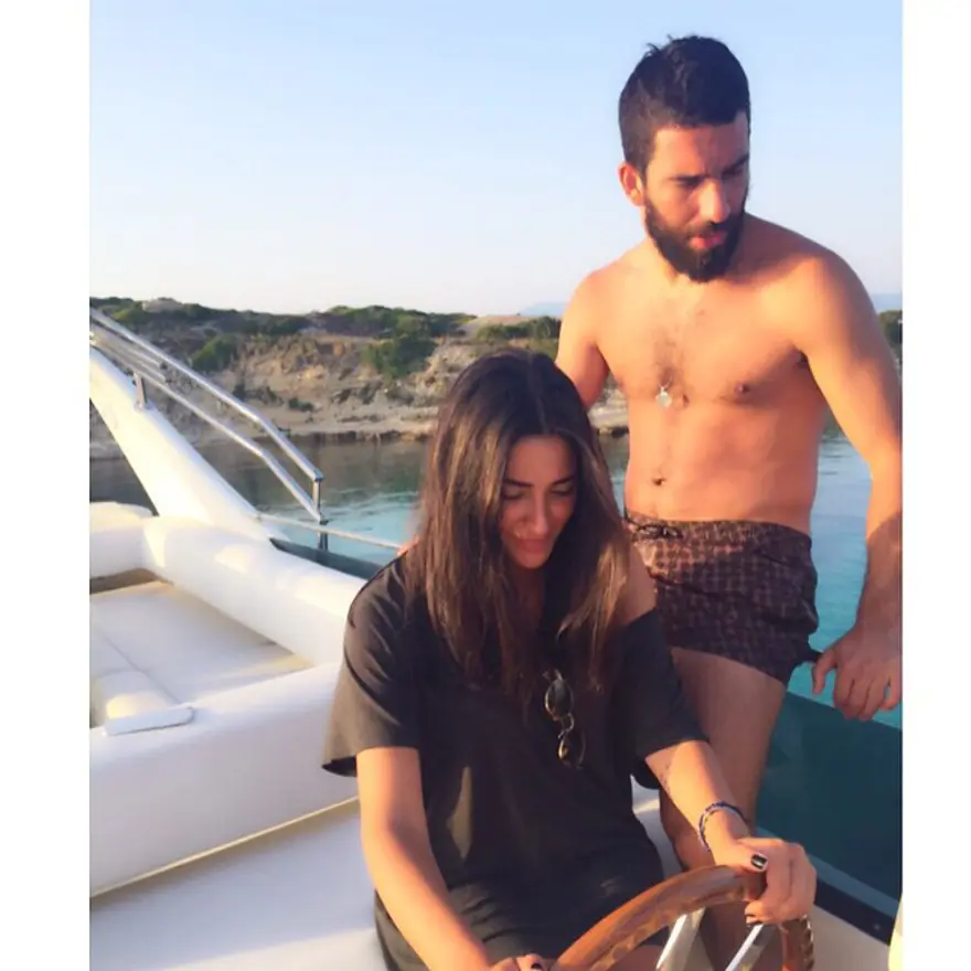 Arda Turan'ın 15 milyon euroluk malikanesi 256 Arda Turan'ın 15 milyon euroluk malikanesi 256