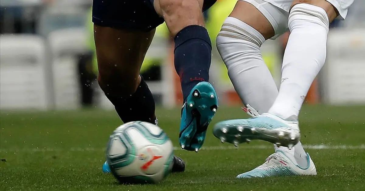 Stuttgart - Augsburg maçı ne zaman, saat kaçta ve hangi kanalda? (Bundesliga )