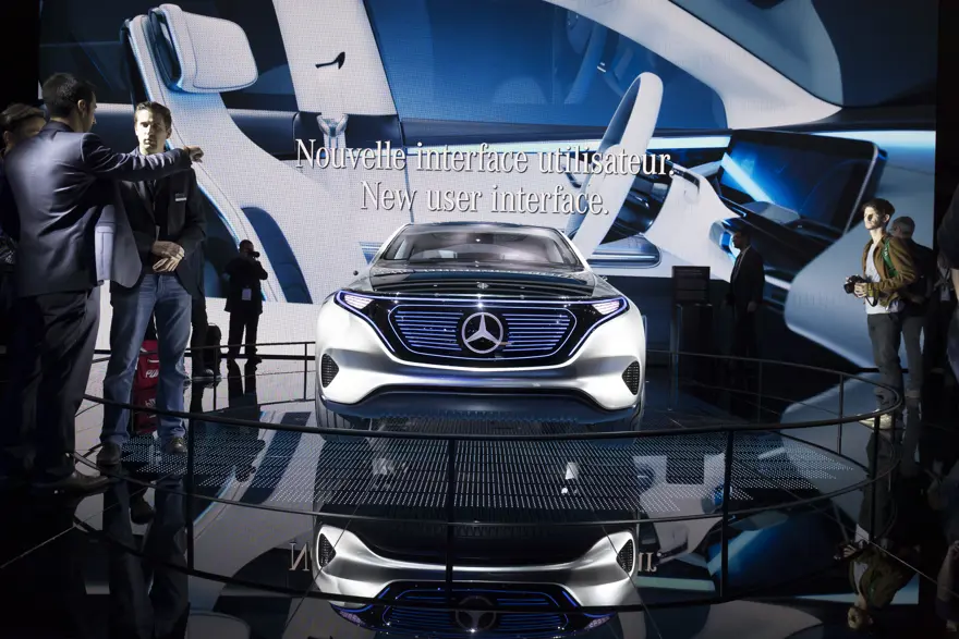 Mercedes-Benz yeni markasını Paris'te tanıttı 4