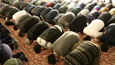 3 Nisan teravih saatleri: Teravih namazı saat kaçta kılınacak? İstanbul-Ankara-İzmir teravih vakitleri