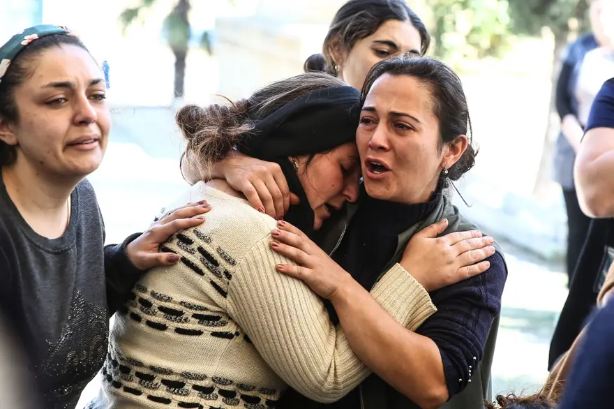 Hain saldırının küçük kurbanları: Cenazede gözyaşları sel oldu 20