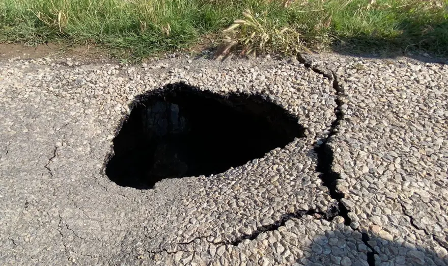 UZUNLUĞU 1 KİLOMETRE, DERİNLİĞİ 1-2 METRE 1