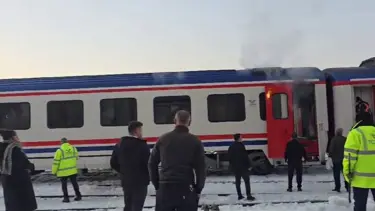 Turistik Doğu Ekspresi'nde yangın: İtfaiye ekipleri müdahale etti