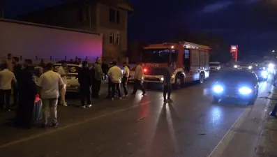 Düğün konvoyu kaza yaptı, gelin hastaneye kaldırıldı