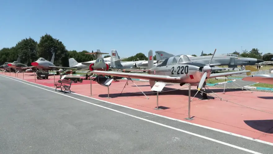 "HAVA KUVVETLERİ BARIŞ İÇİNDE OLALIM DİYE HER TÜRLÜ TEHDİDE REAKSİYON GÖSTERİYOR" 3 "HAVA KUVVETLERİ BARIŞ İÇİNDE OLALIM DİYE HER TÜRLÜ TEHDİDE REAKSİYON GÖSTERİYOR" 3