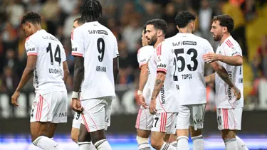 Beşiktaş farklı kazandı: Rafa Silva'nın kariyer gecesi