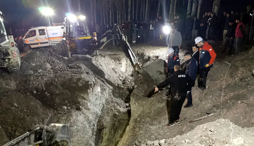Amasya'da göçük: 2 işçiden acı haber geldi 2