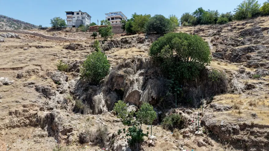 Sakcagözü Şelalesi kurudu 1 Sakcagözü Şelalesi kurudu 1