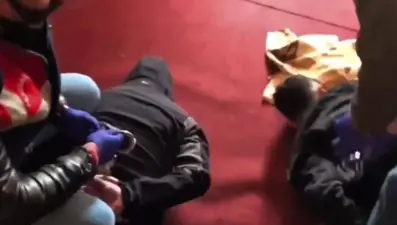 Sahte kimlikle kargo şirketi kurup, uyuşturucu sevkiyatı yaptılar