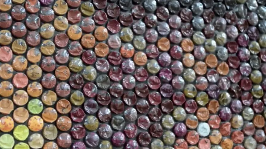 Naylon koruma ambalajından sanat eserine 4