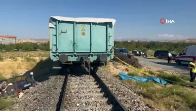 Malatya’da trenyolunda feci kaza: Anne ile 2 çocuğu öldü, baba ağır yaralı