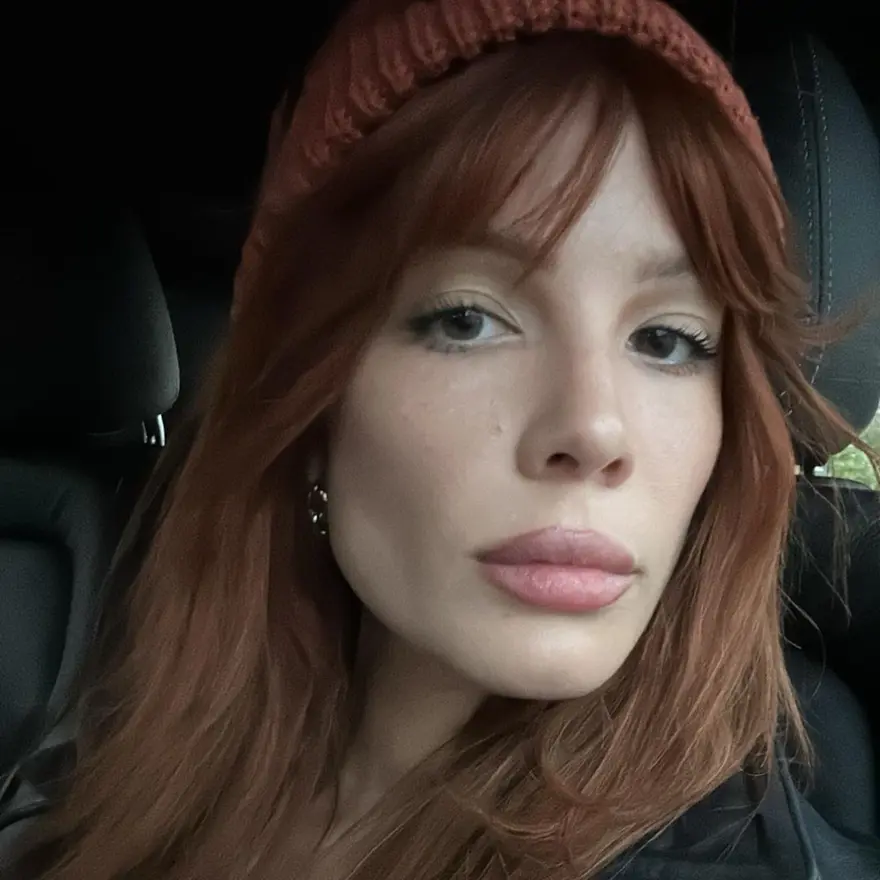 Halsey: Anne sütü cilde iyi geliyor 1