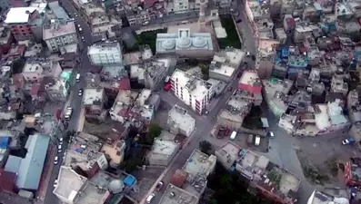 Siirt'te "dur" ihtarına uymayan minibüste 31 düzensiz göçmen yakalandı