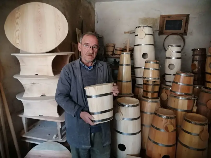 Mesleğin son ustası: 50 yıldır hem geçimini sağlıyor hem de bir geleneği yaşatıyor 1