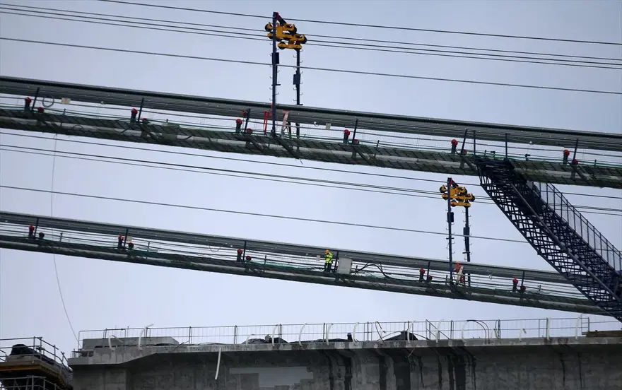 "Çanakkale Boğazı'nın gerdanlığı" için 1500 gündür arı gibi çalışıyorlar 6
