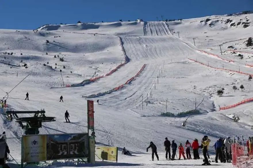 Bolu'da oteller doldu, fiyatlar 20 bin liraya dayandı 2