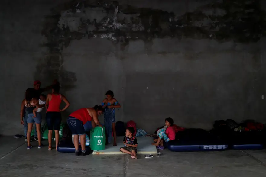 ABD yolundaki göçmenler Meksika'nın çalışma izni teklifini reddetti 13