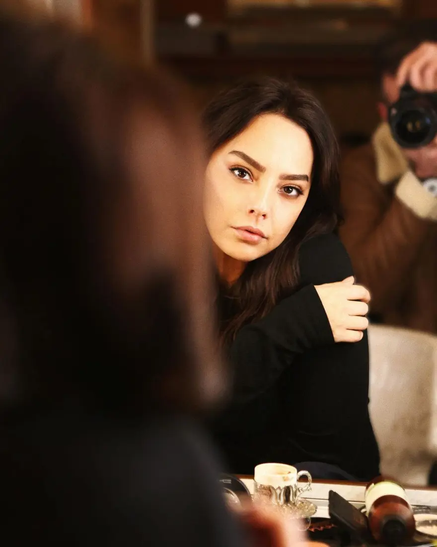 Ebru Gündeş evleniyor! Nikah tarihi belli oldu 2