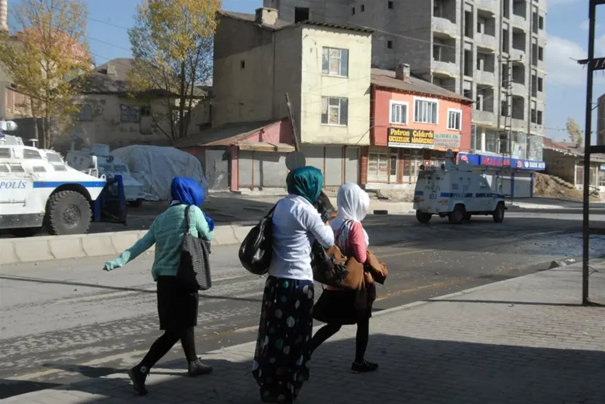 Nusaybin ve Yüksekova'da gerilim 7 Nusaybin ve Yüksekova'da gerilim 7