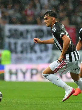 Beşiktaş'tan Mustafa Hekimoğlu için sakatlık açıklaması