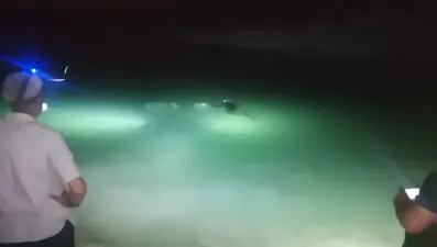 Serinlemek için baraj gölüne giren genç boğuldu