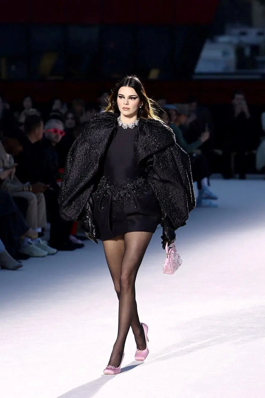 Kendall Jenner'dan anksiyete itirafı: Sahtekar pozu vermeyi bıraktım 2