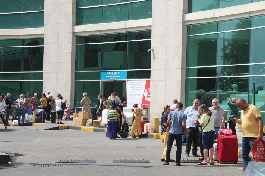 Gürcistan'dan 'yağ' için geliyorlar: Karınca ticareti Gürcistan'dan 'yağ' için geliyorlar: Karınca ticareti