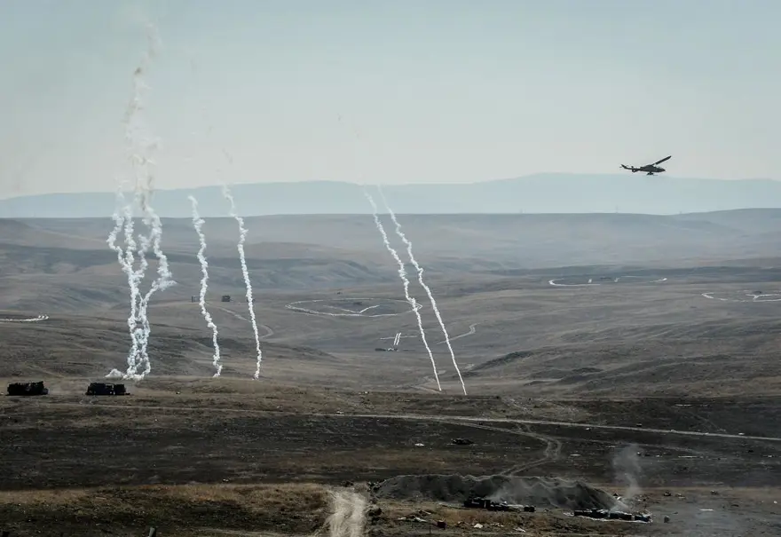 Kara Kuvvetleri'nden "Ateş Serbest-2015" tatbikatı 25 Kara Kuvvetleri'nden "Ateş Serbest-2015" tatbikatı 25