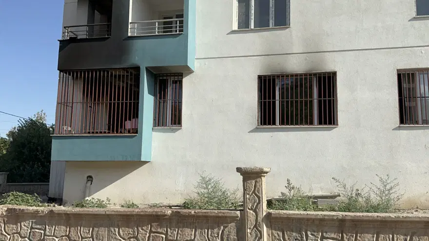 Boşanma aşamasındaki eşini dövdü, evi ateşe verdi 1