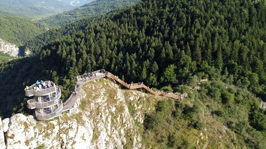 Kastamonu'nun kanyonlarıyla ünlü ilçesi Pınarbaşı nüfusunun 20 katı ziyaretçi ağırladı 7 Kastamonu'nun kanyonlarıyla ünlü ilçesi Pınarbaşı nüfusunun 20 katı ziyaretçi ağırladı 7