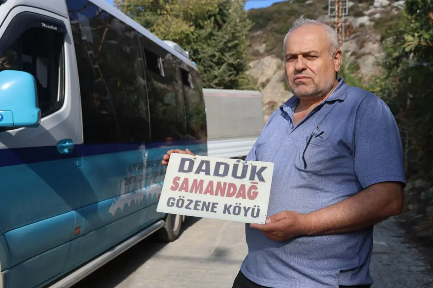 2 bin nüfuslu mahallede herkesin soyadı aynı: İlk kez duyan şaşırıyor 1 2 bin nüfuslu mahallede herkesin soyadı aynı: İlk kez duyan şaşırıyor 1