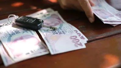 Taşıt kredisi faizleri düşecek mi? Bankalardan ilk sinyal geldi