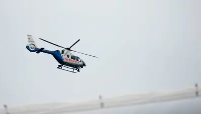 Almanya'da helikopter düştü! Parçaları nehirde bulundu
