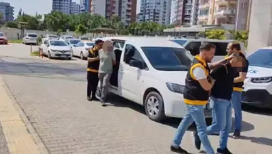 "Çöpleri aşağı atmayın" dedi, dayak yedi