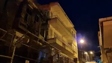 Uykudan uyandılar ne olduğunu şaşırdılar: Bina boşaltıldı