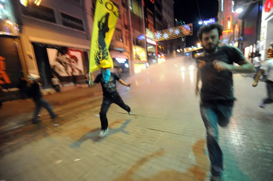 Taksim'de gerginlik 37