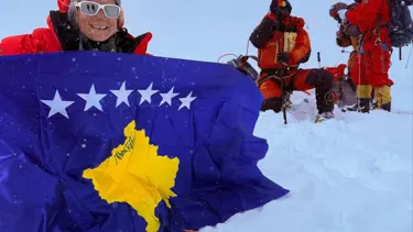 Balkan ülkelerinde bir ilk: Dünyanın en yüksek 14 zirvesine tırmandı
