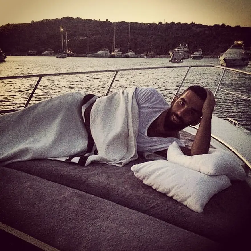 Arda Turan'ın 15 milyon euroluk malikanesi 17 Arda Turan'ın 15 milyon euroluk malikanesi 17