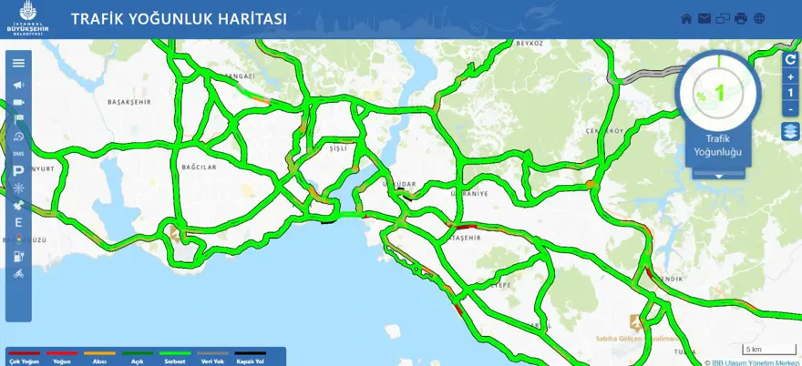 Bayramın ilk gününde yollar boş kaldı 2