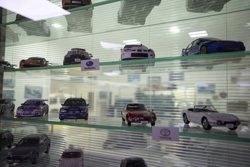 Klasik otomobil ve motosiklet müzesi Key Museum tarihe ışık tutuyor 37